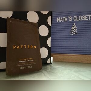 10/$25✨️Pattern Mask✨️